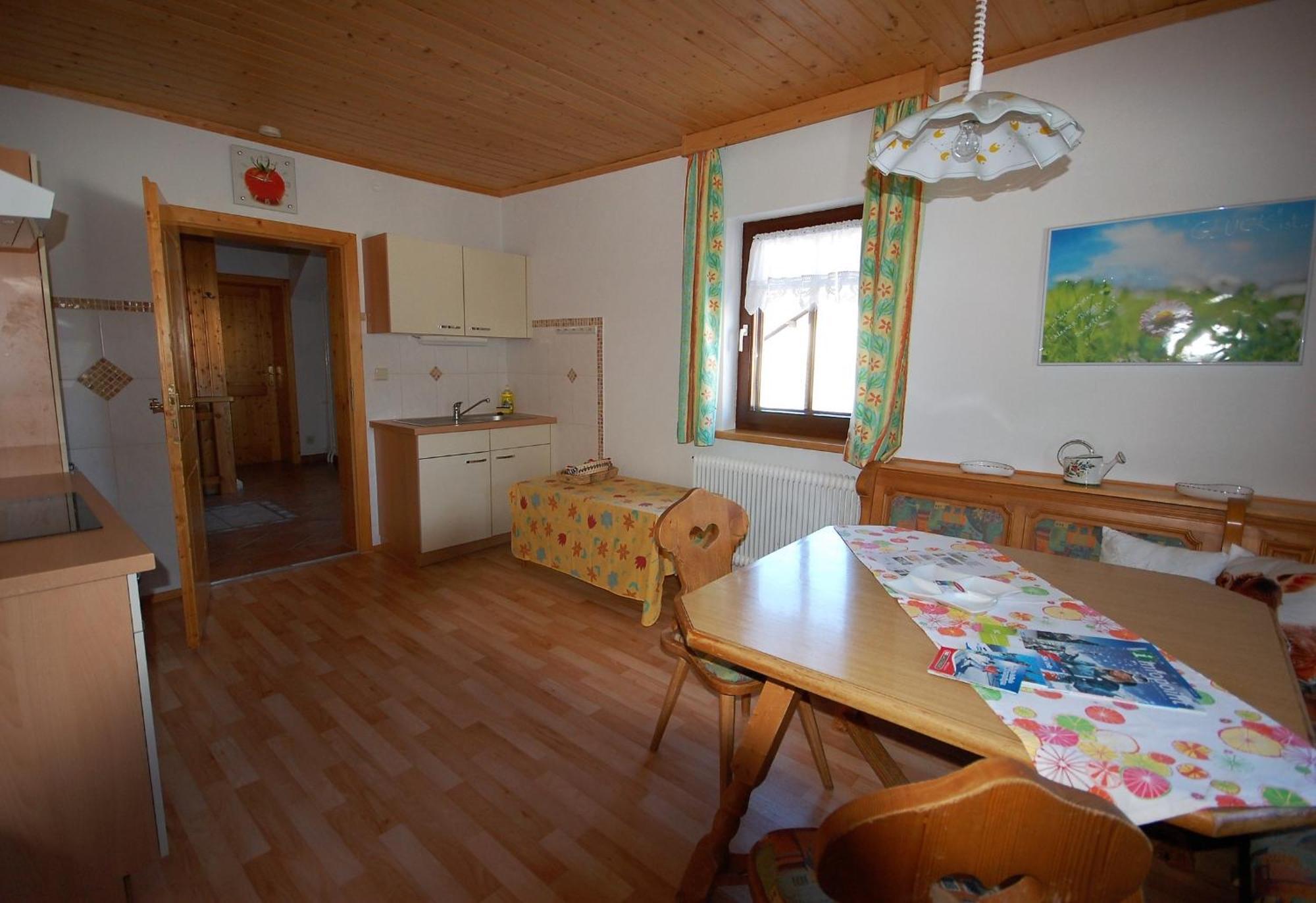 Villa Charming House In Pruggern, Mountain View Chambre photo