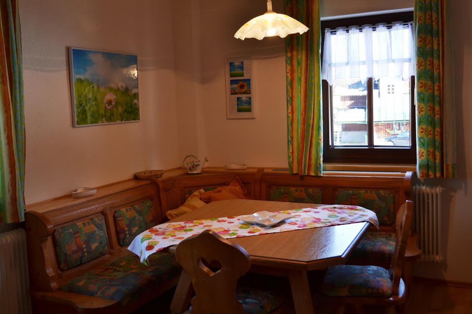 Villa Charming House In Pruggern, Mountain View Extérieur photo
