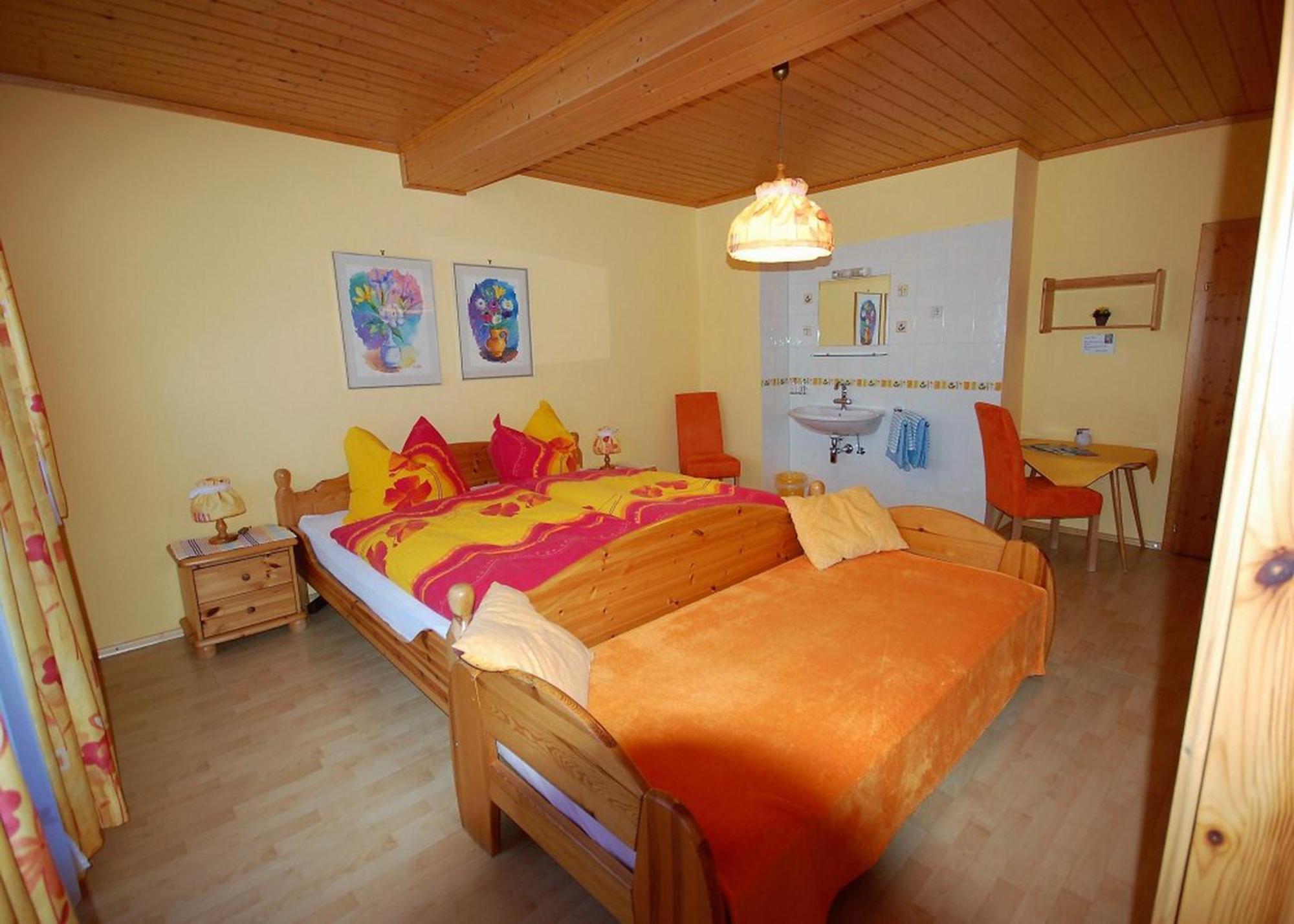 Villa Charming House In Pruggern, Mountain View Extérieur photo