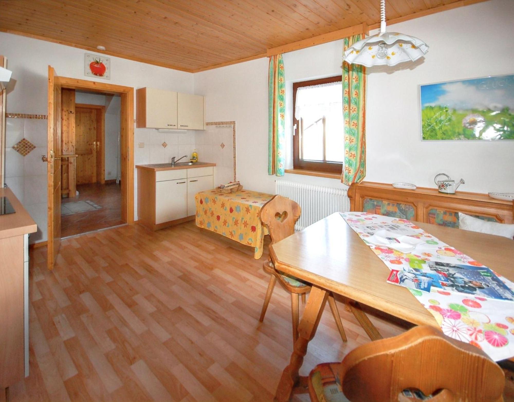 Villa Charming House In Pruggern, Mountain View Extérieur photo